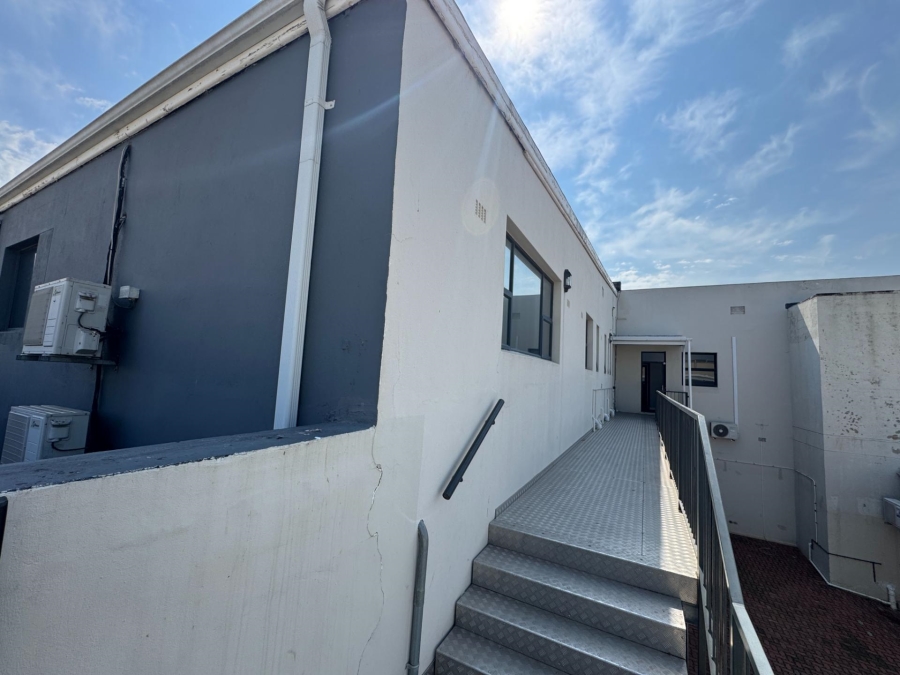 To Let Commercial Property for Rent in Worcester Western Cape